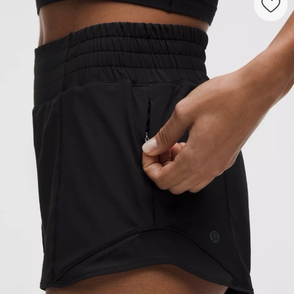 Lululemon Hotty Hot High-Rise Lined Short Size 8 Reg Black